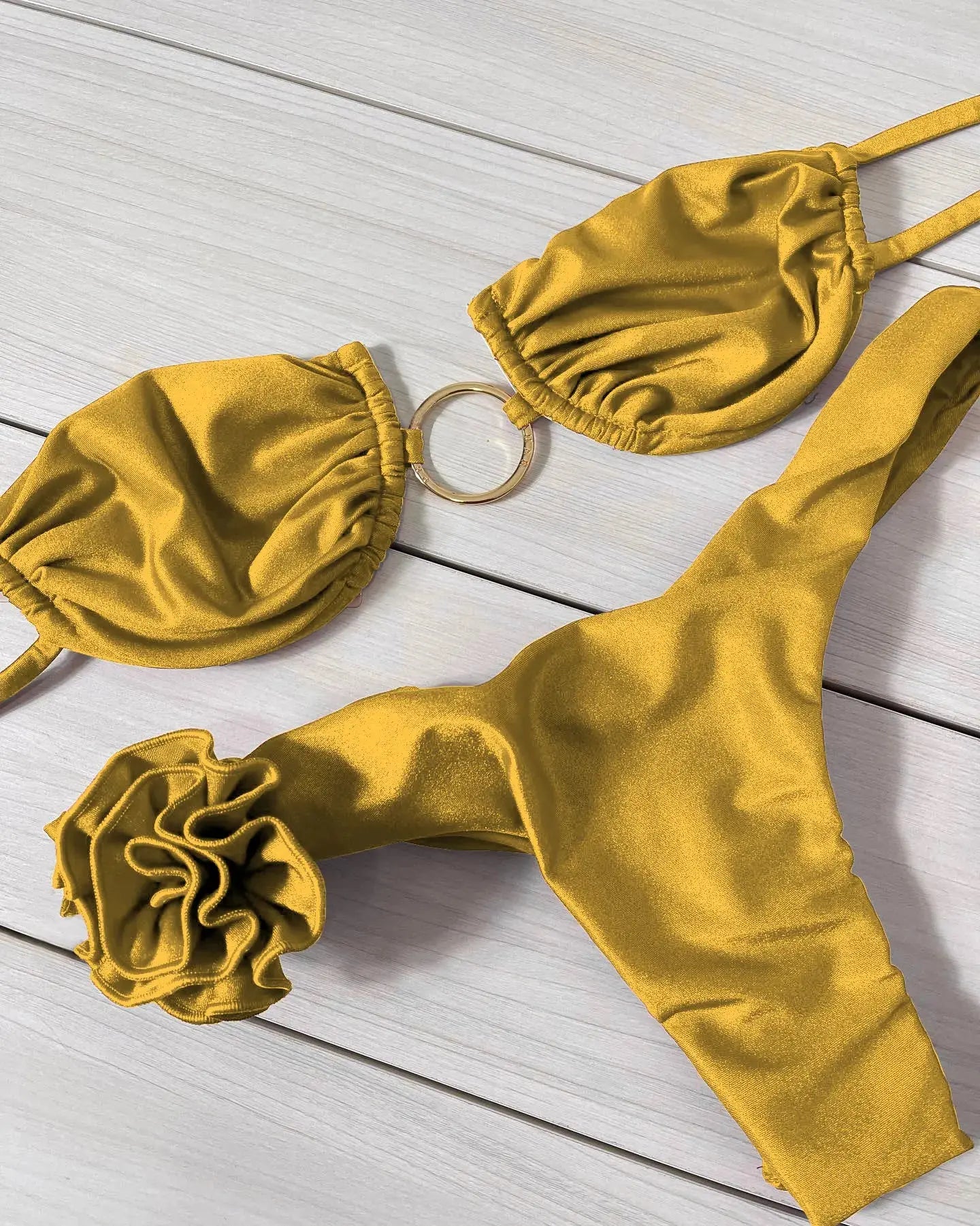 Saria Two Piece Swimsuit for Trendy Beach Style - Love Salve